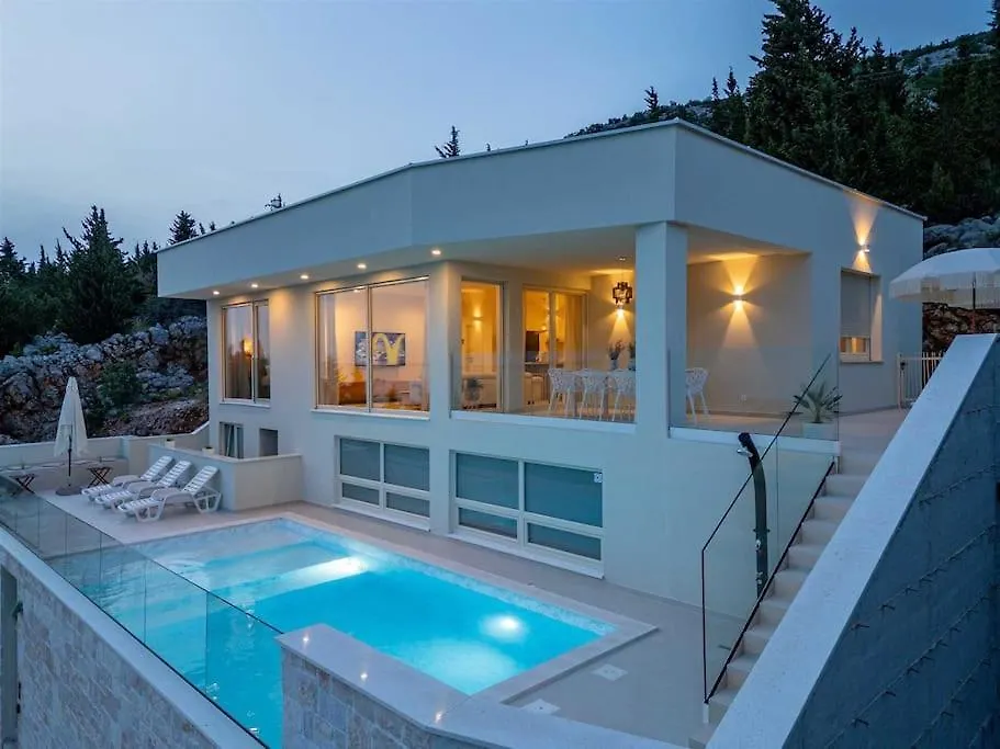 Villa Mara Ondo Starigrad-Paklenica