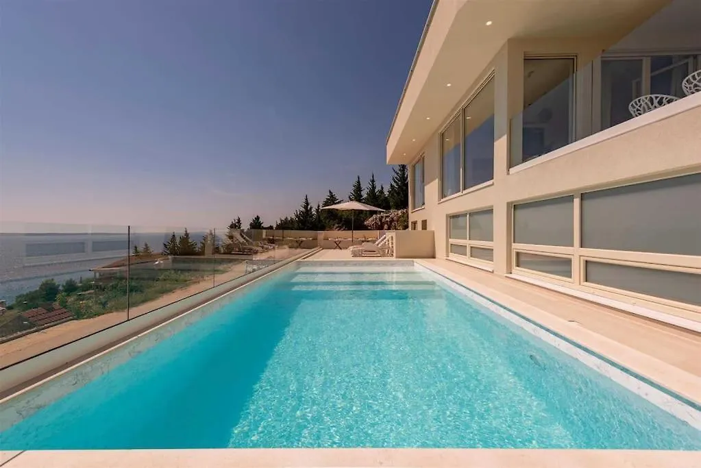 Villa Mara Ondo Starigrad-Paklenica