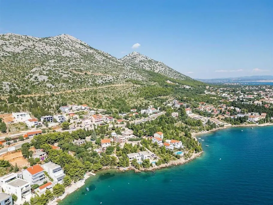 Villa Mara Ondo Starigrad-Paklenica
