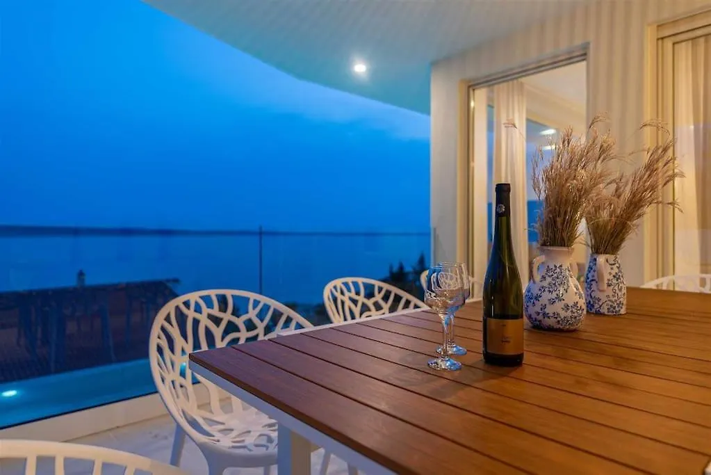 Villa Mara Ondo Starigrad-Paklenica 0*,
